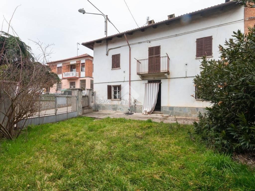 Casa indipendente a Costigliole d'asti in Str. S. Anna, 14 - Foto 2