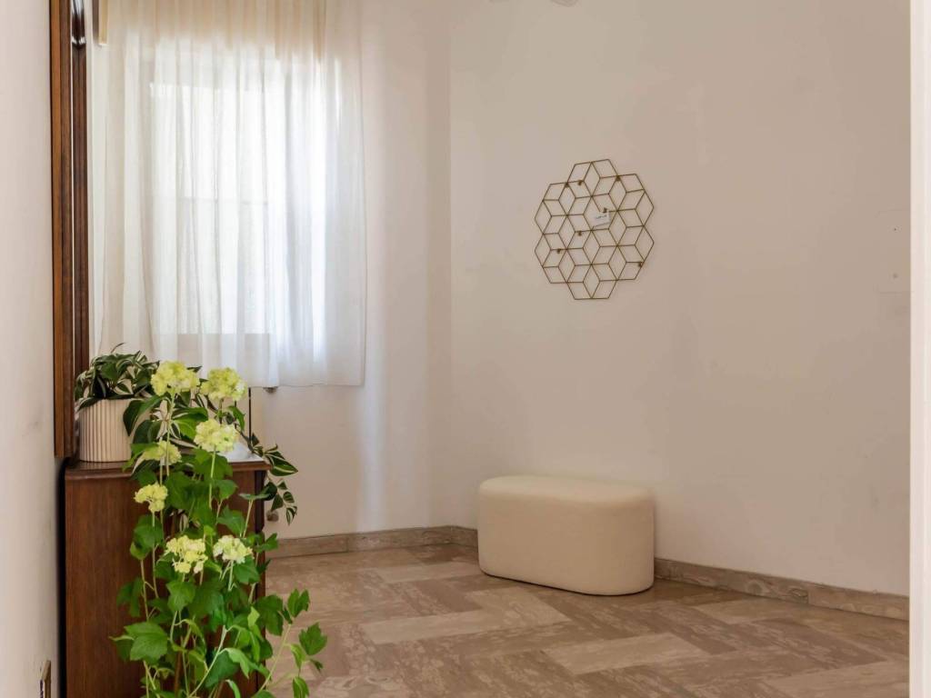 Appartamento a San giorgio ionico in Via Augusto Righi, 2 - Foto 4
