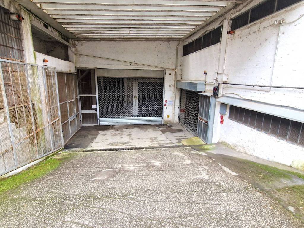 Box / garage a Avellino in Via Tagliamento, 242 - Foto 4