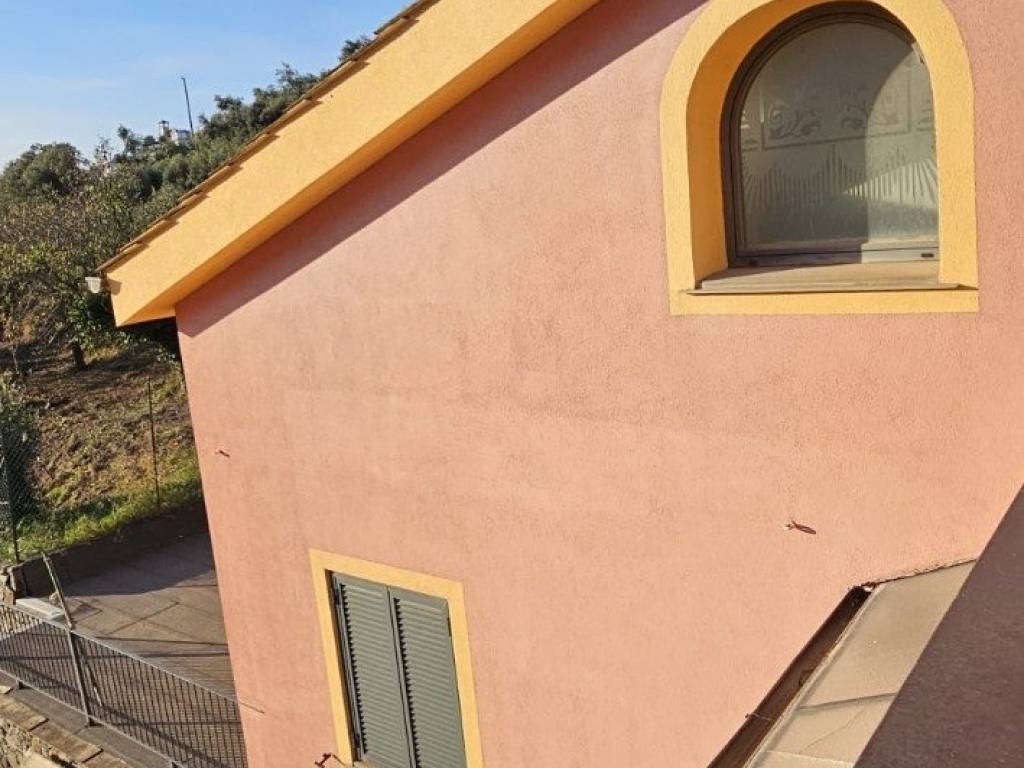 Villa a Savona in Via Ranco, 1 - Foto 3