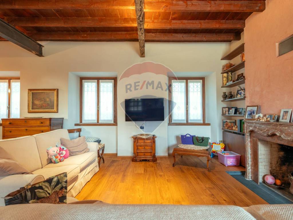 Appartamento a Barzanò in Via Prebone, 19 - Foto 4