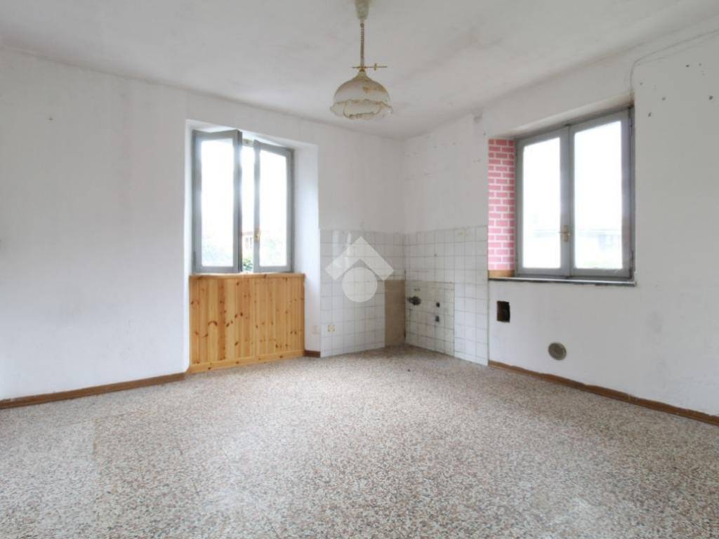 Villa a Primaluna in Via Umberto I, 14 - Foto 4