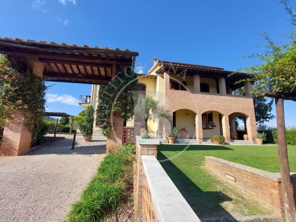 Rustico / casale a San gimignano in Località Santa Chiara - Foto 2