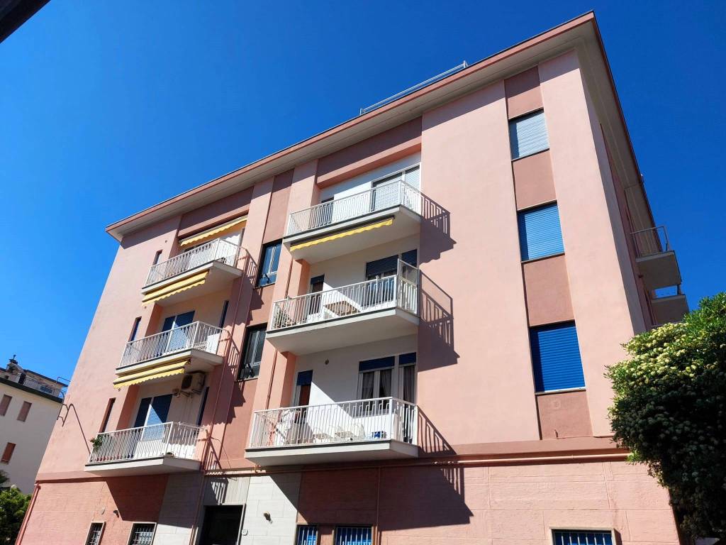 Appartamento a Diano marina in Via dei Garofani, 31 - Foto 2