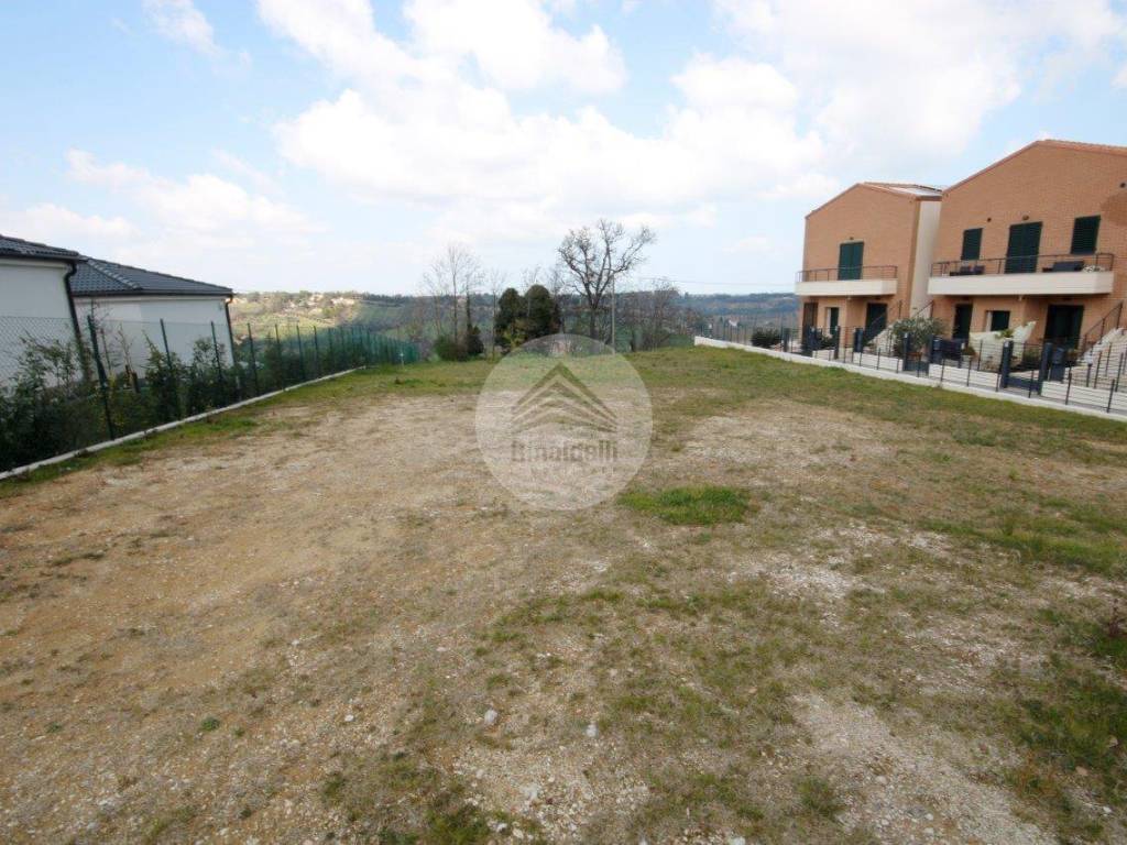 Terreno a Civitanova marche in Via Del Pincio 75 - Foto 5