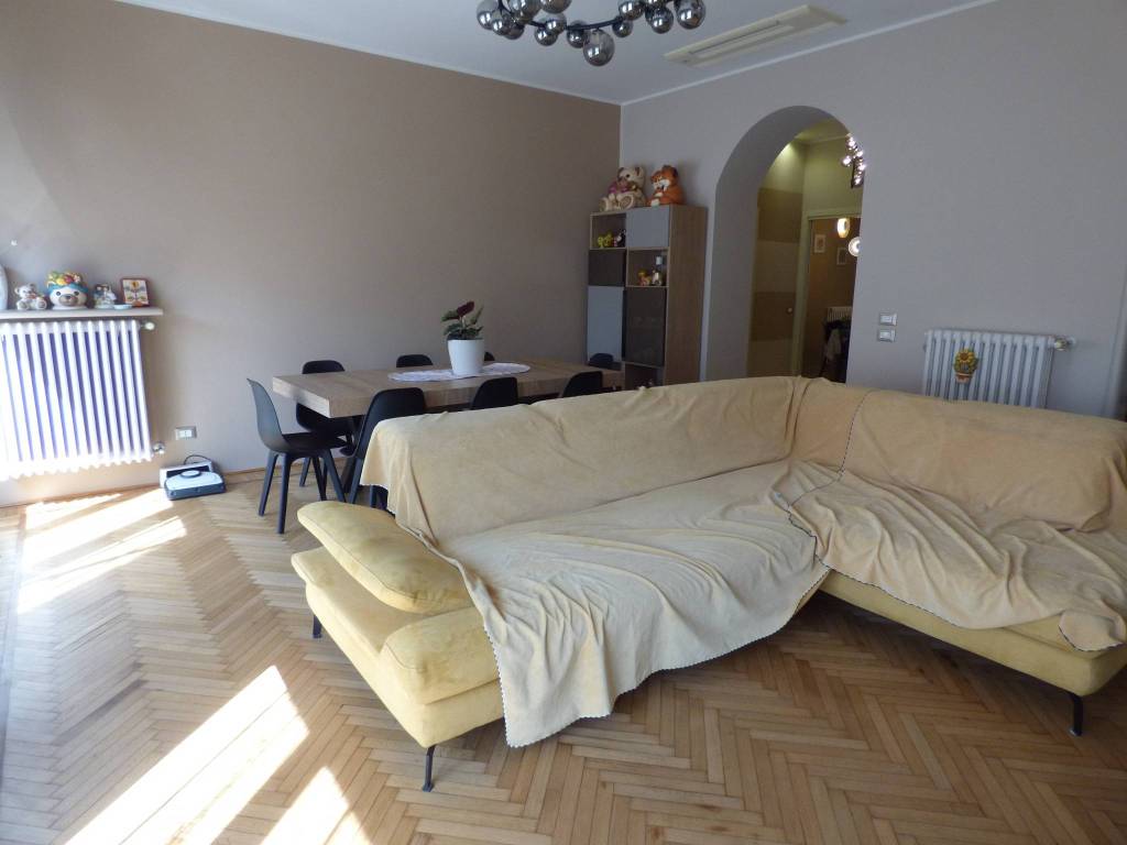 Appartamento a Vigevano in Piazza Alessandro Volta - Foto 3