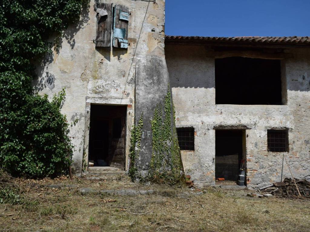 Rustico / casale a Cormons in Via Ugo Foscolo - Foto 2