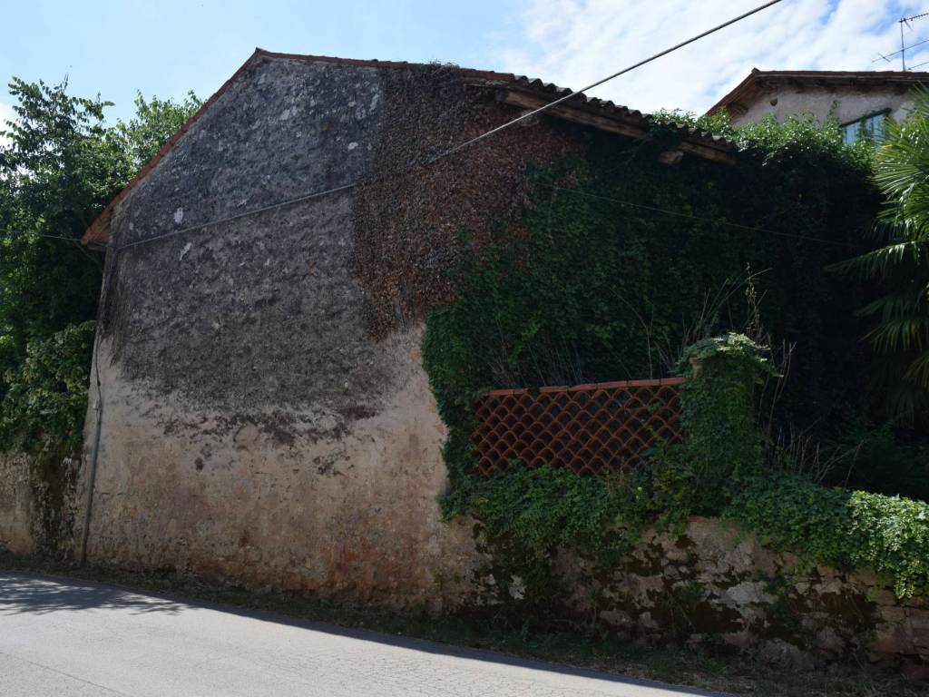 Rustico / casale a Cormons in Via Ugo Foscolo - Foto 3