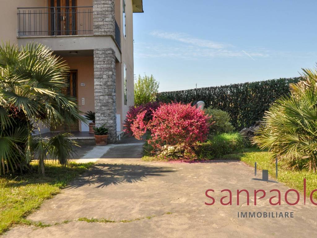 Villa a Pistoia in Via Fiorentina, 542 - Foto 2