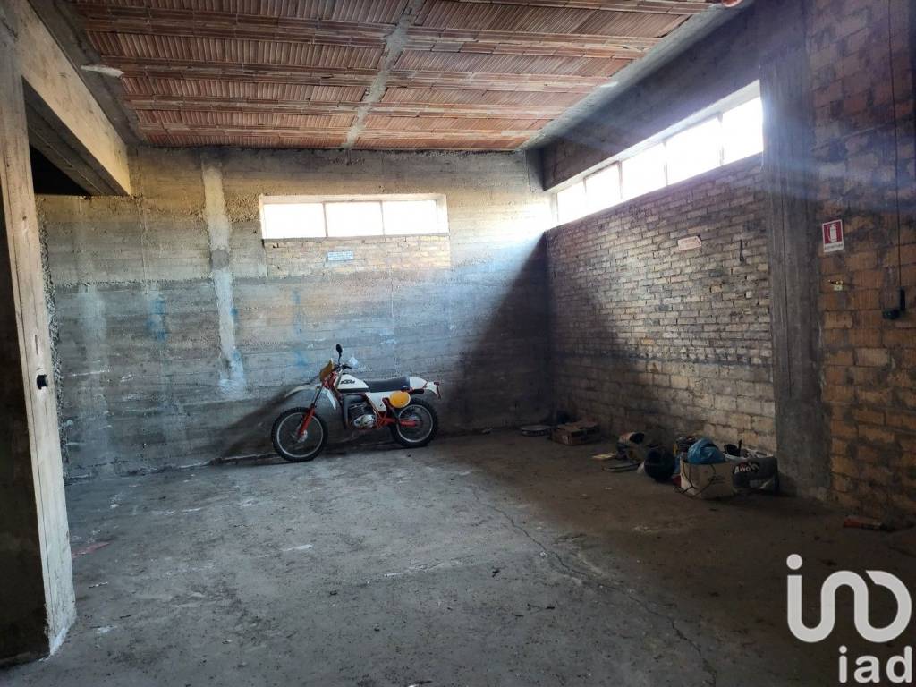 Box / garage a Fermo in Via Trento, 248 - Foto 3