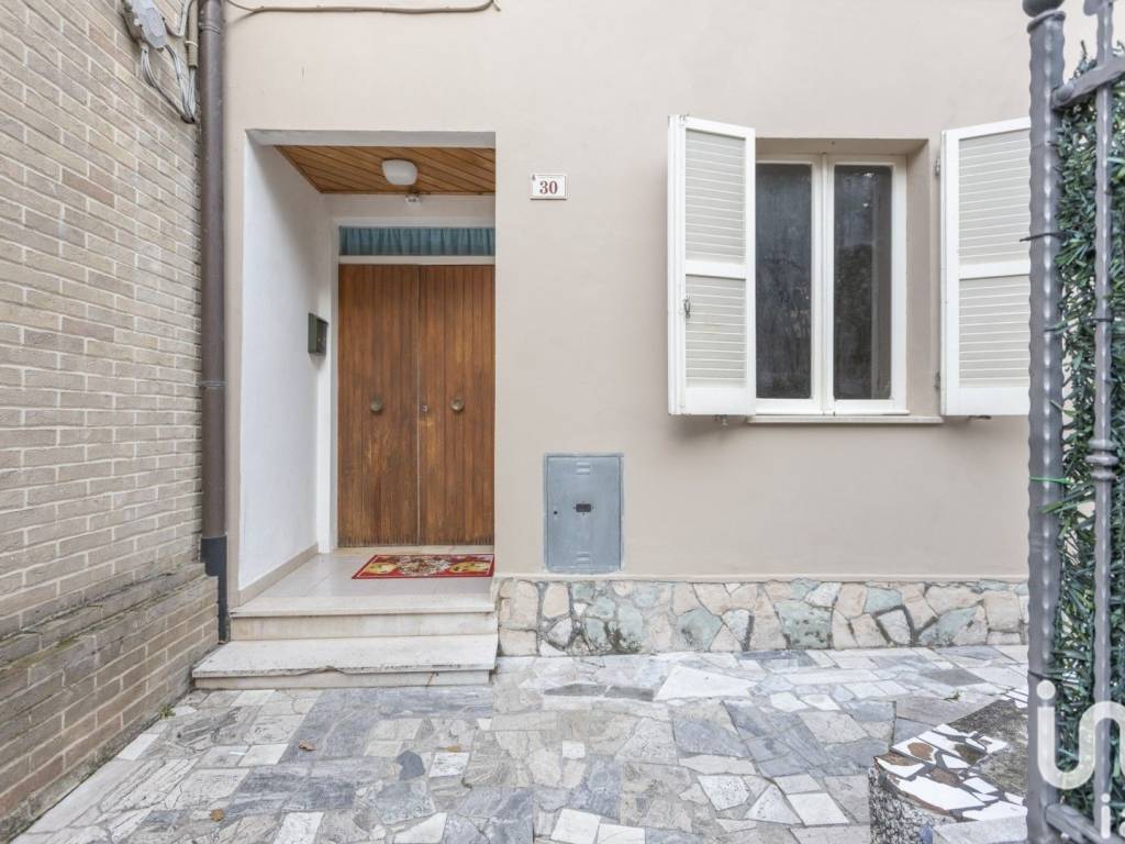 Casa indipendente a Montecosaro in Via Centenario UnitÃ d'Italia - Foto 2