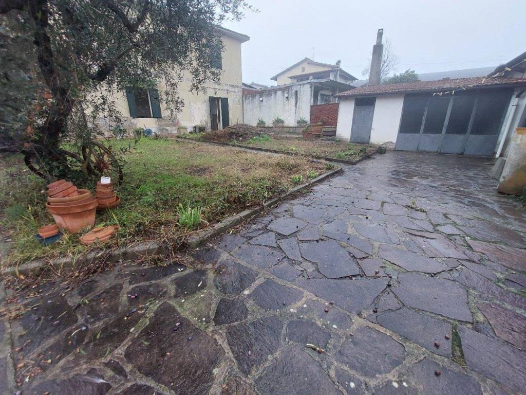 Villa a Castelfranco piandisco in Via delle Case Nuove - Foto 3