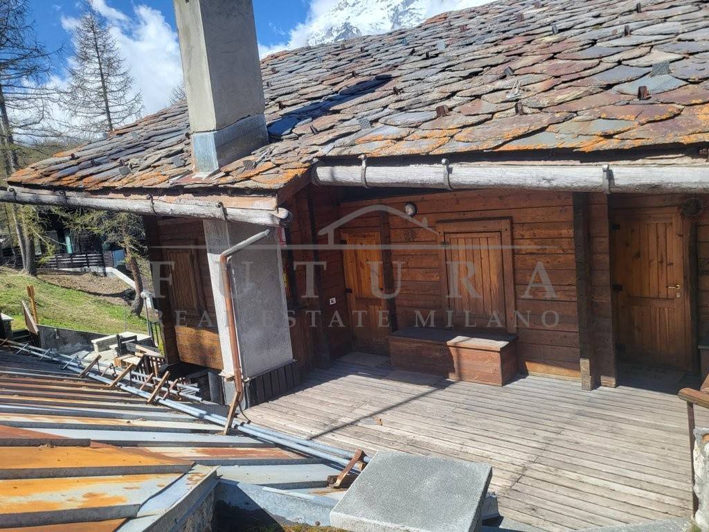 Appartamento a Valtournenche in Via Funivie - Foto 2