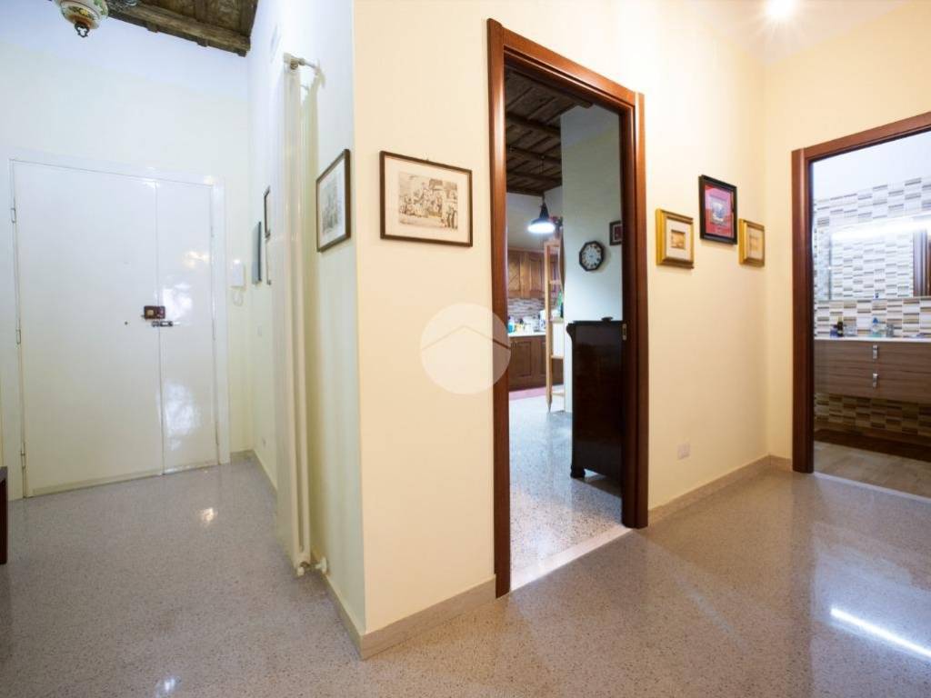 Appartamento a Viterbo in Piazza Mariano Buratti - Foto 4