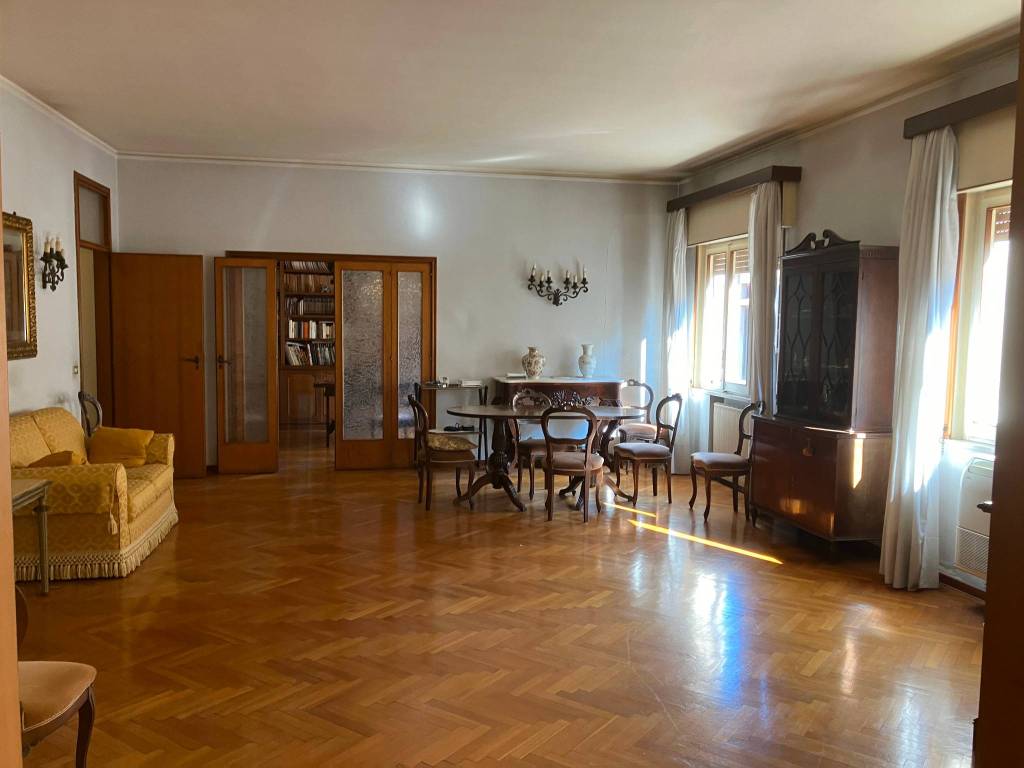 Appartamento a Reggio calabria in Largo Giuseppe Morisani - Foto 4