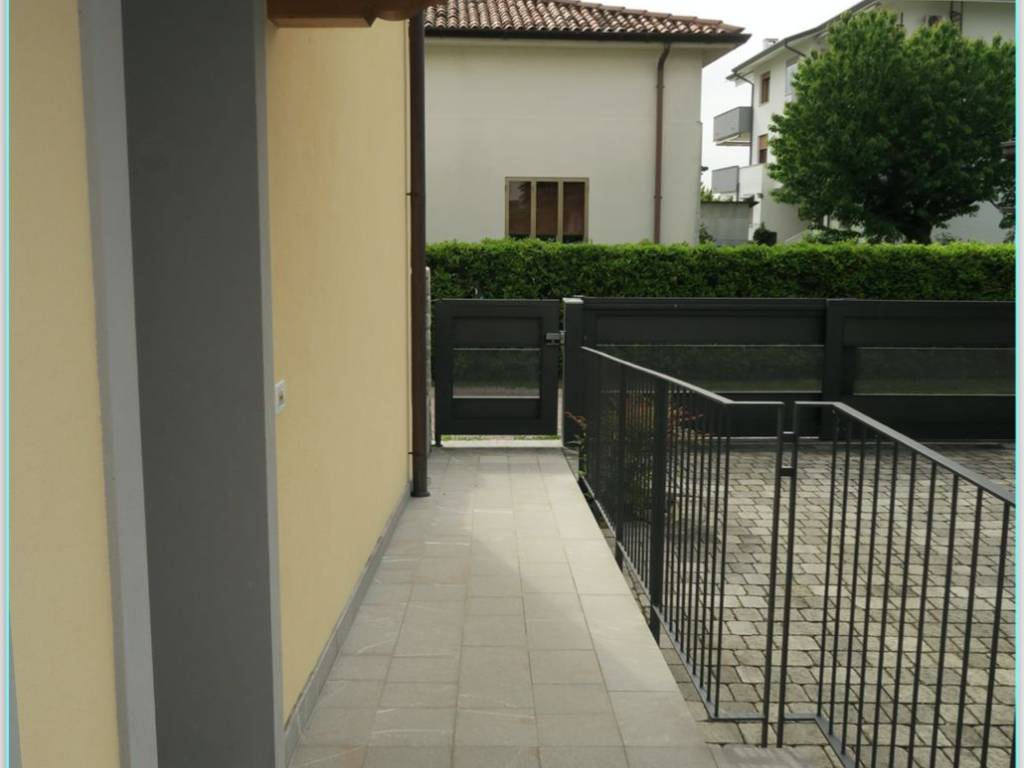 Appartamento a Tavagnacco in Via Chiavris - Foto 2