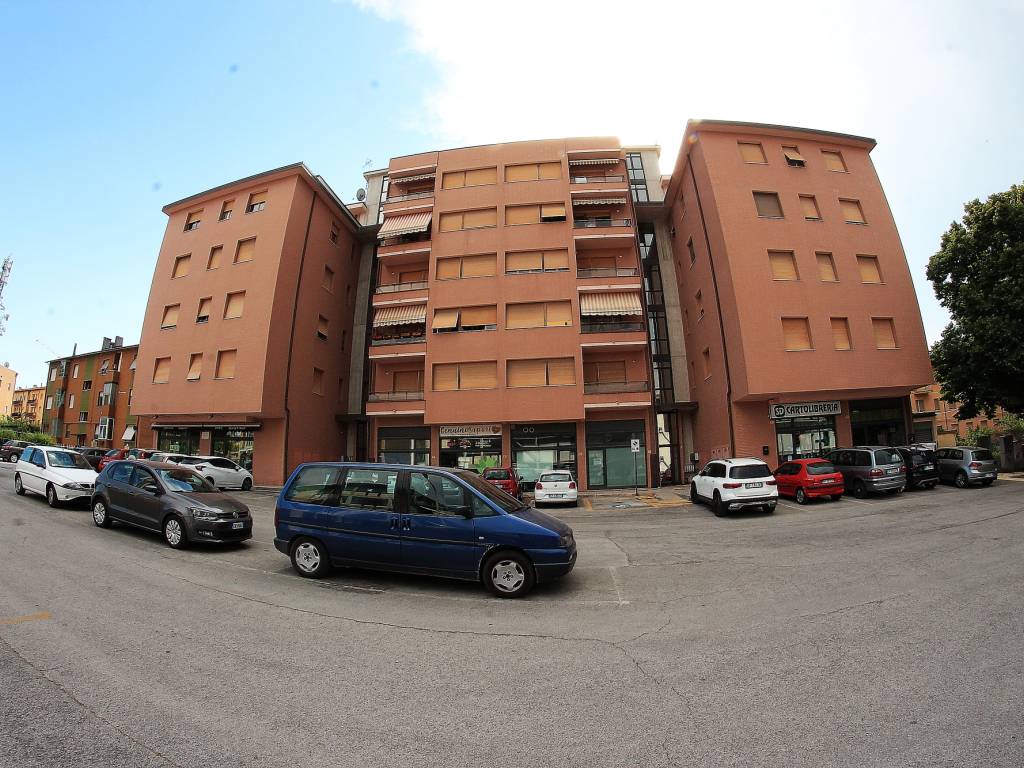 Appartamento a Fabriano in Piazza Fratelli Rosselli, 3 - Foto 2