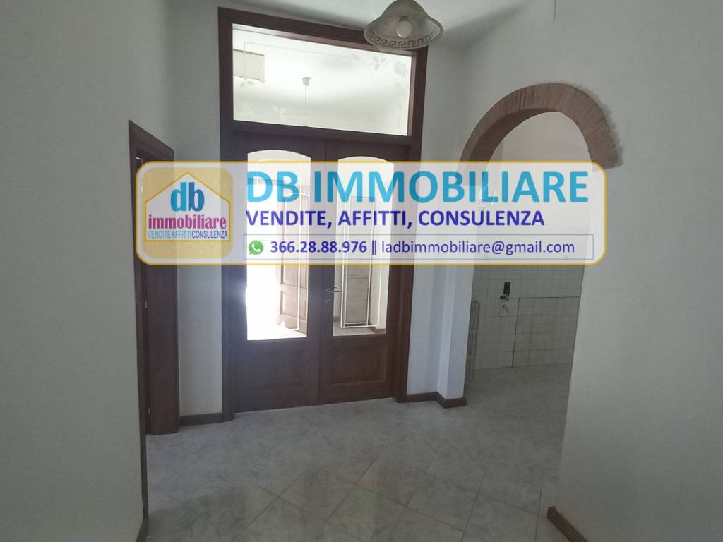 Appartamento a Montevarchi in Via Leona, 40 - Foto 3