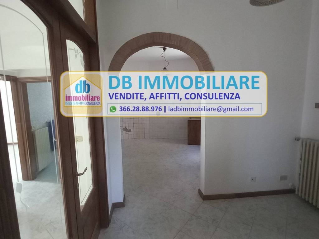Appartamento a Montevarchi in Via Leona, 40 - Foto 4