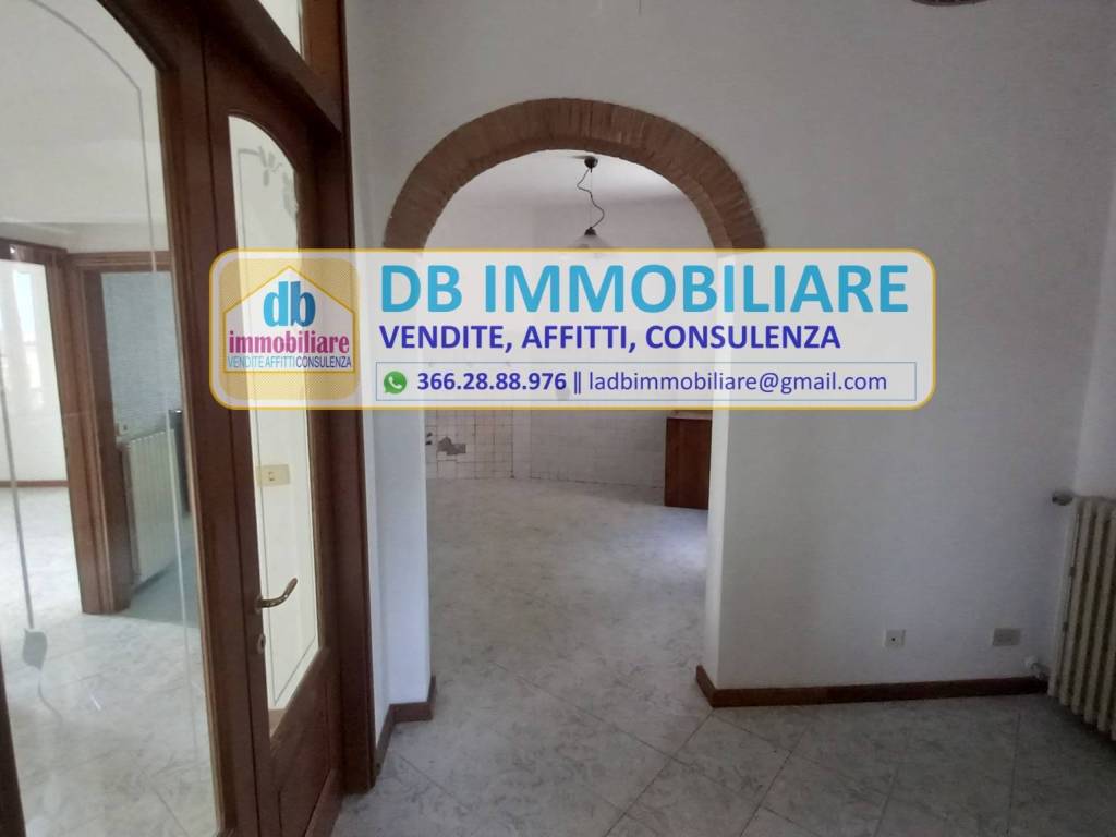 Appartamento a Montevarchi in Via Leona, 40 - Foto 5