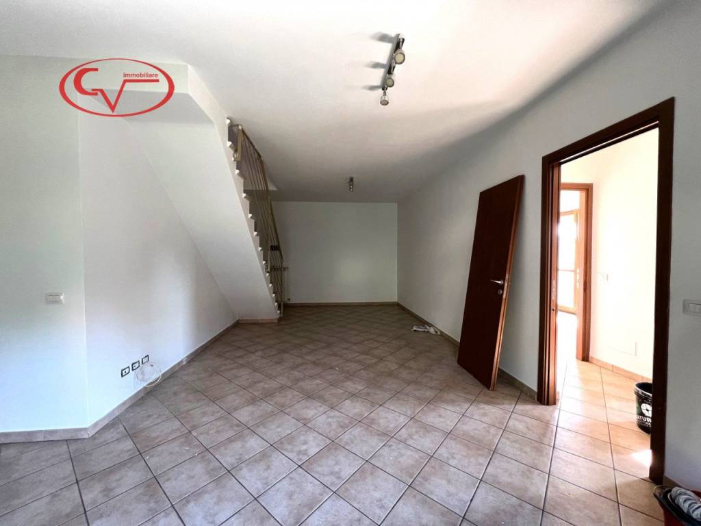 Appartamento a Montevarchi in Via Antonio Pacinotti - Foto 4
