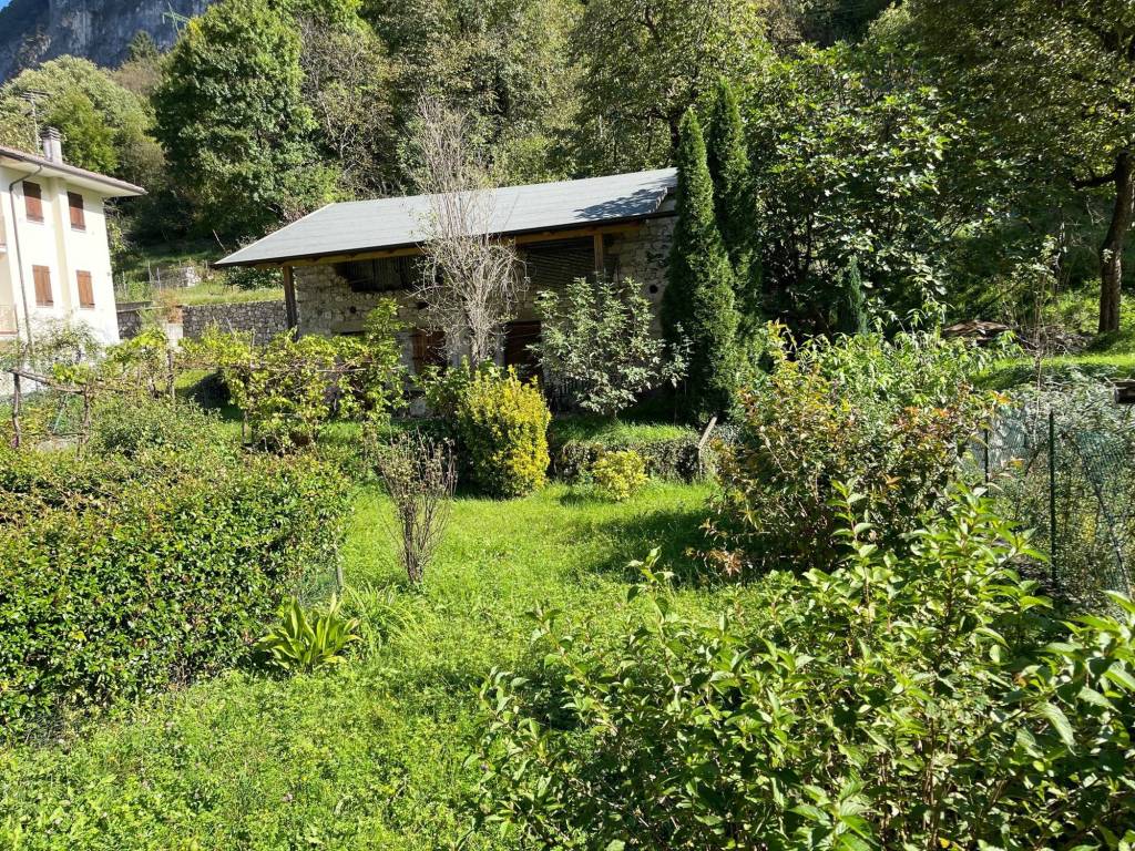 Villa a Valbrenta in via Vittorio Veneto, 47 - Foto 4