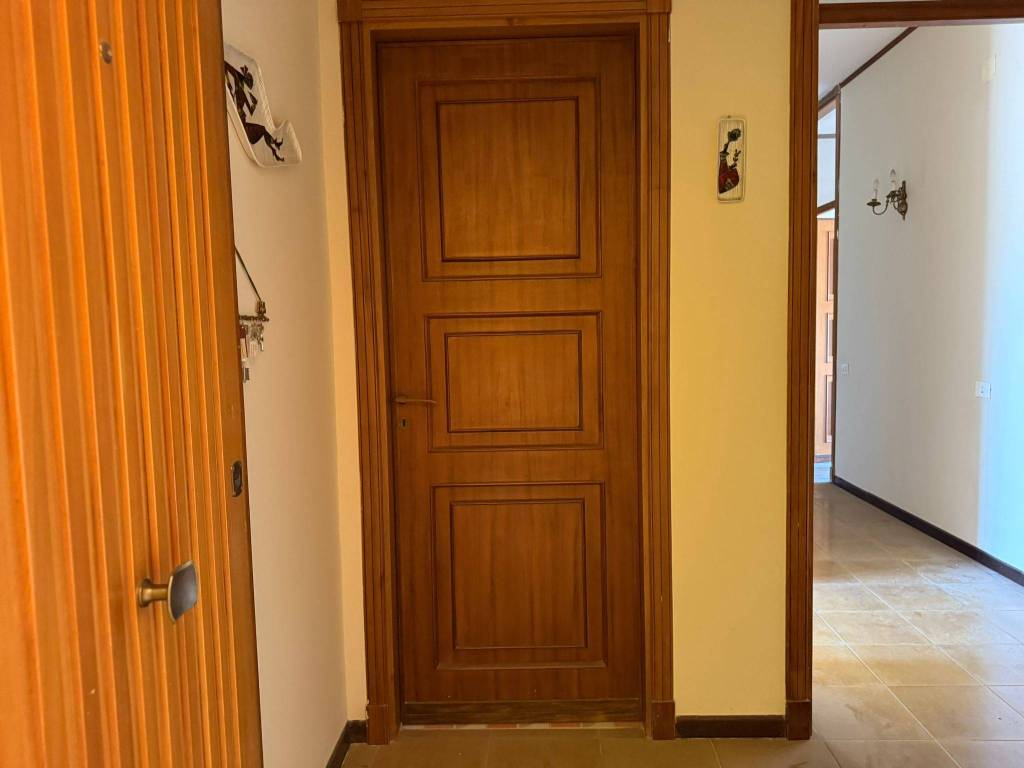 Appartamento a Caltanissetta in Via Leonida Bissolati, 95 - Foto 2
