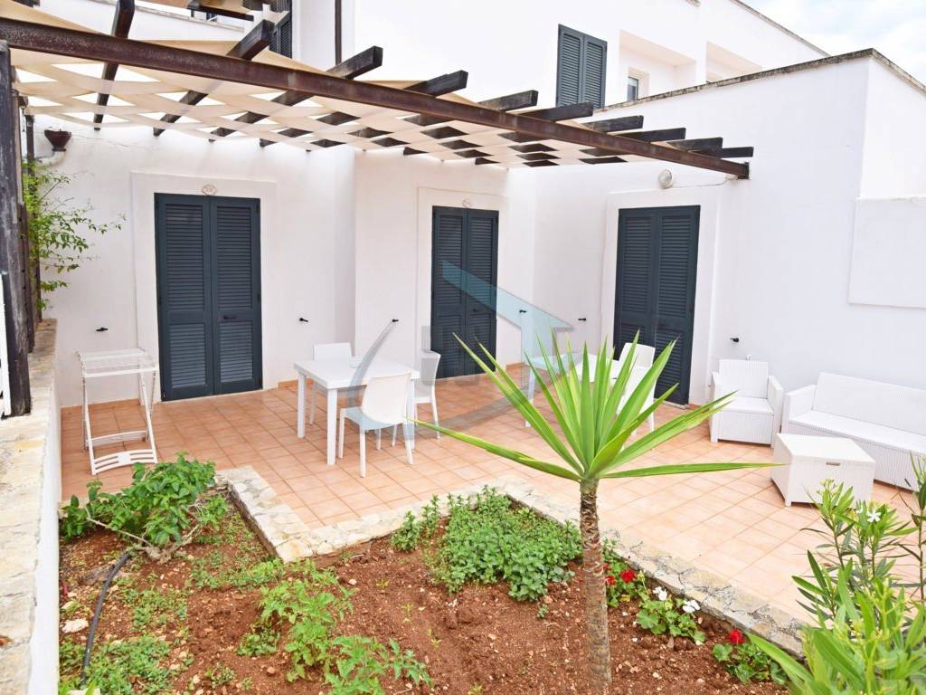 Appartamento a Castrignano del capo in Contrada Masseria Li Turchi - Foto 2