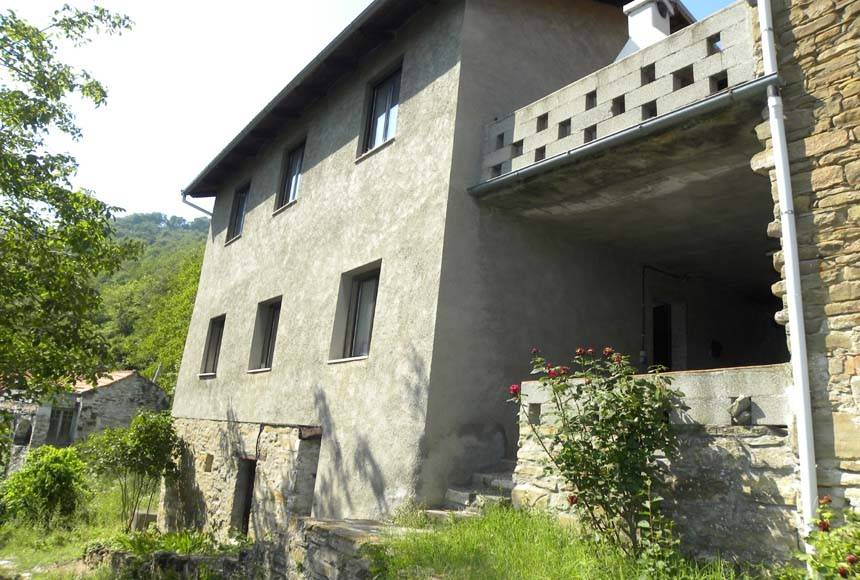 Casa indipendente a Roccaverano in Prima del cim S.Giovanni sulla dx sterrata - Foto 2