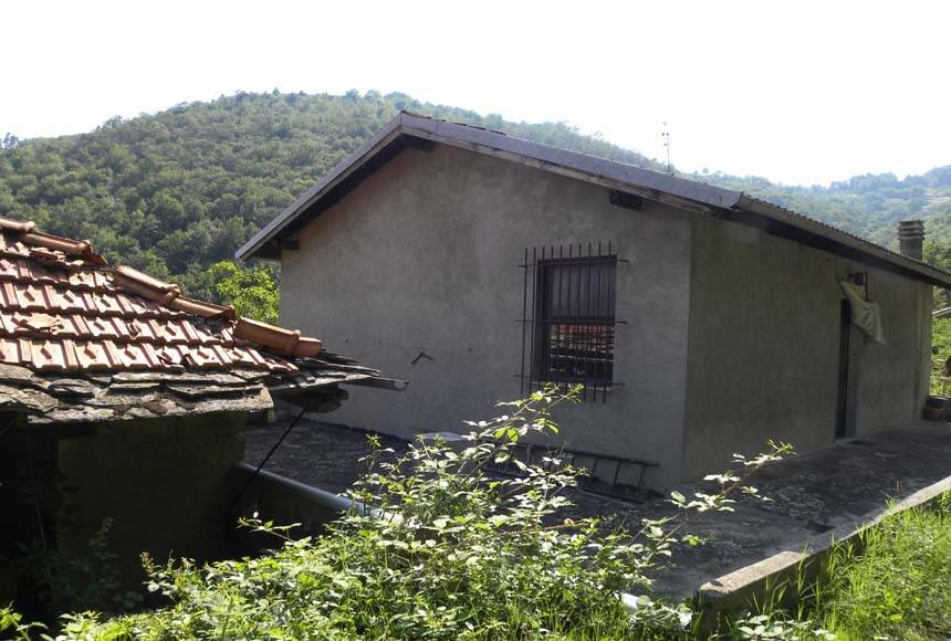Casa indipendente a Roccaverano in Prima del cim S.Giovanni sulla dx sterrata - Foto 3