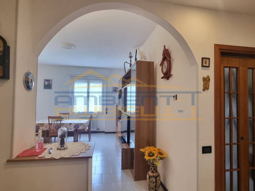 Appartamento a Merate in Via 25 Aprile, 167 - Foto 2