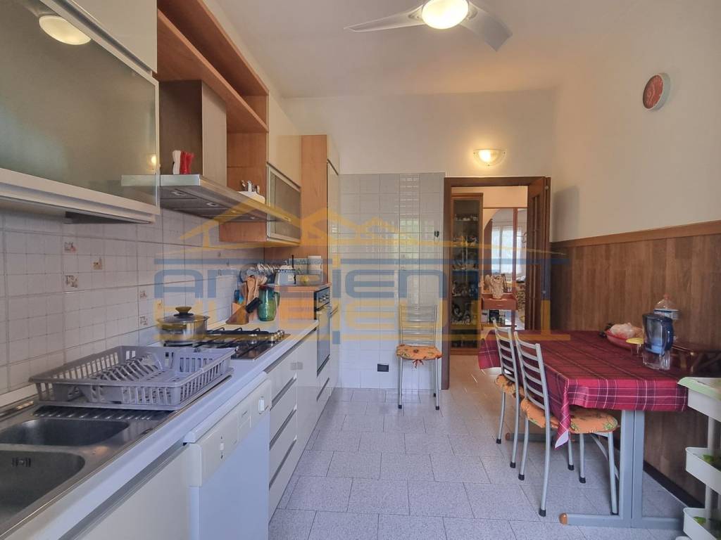 Appartamento a Merate in Via 25 Aprile, 167 - Foto 5