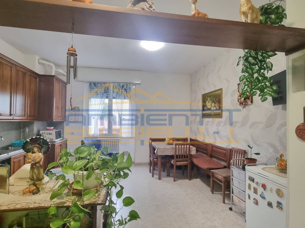 Appartamento a Merate in Via 25 Aprile, 167 - Foto 2