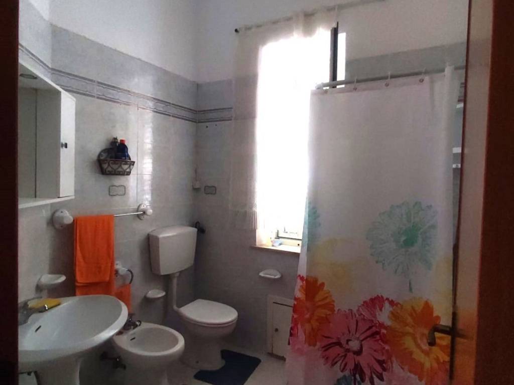 Appartamento a Balestrate in Via Galileo Galilei - Foto 3