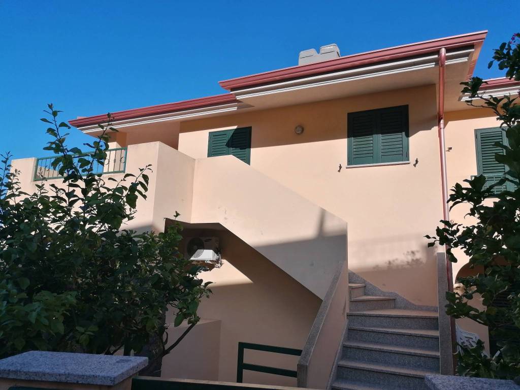 Appartamento a Dorgali in Via Renzo Laconi - Foto 2