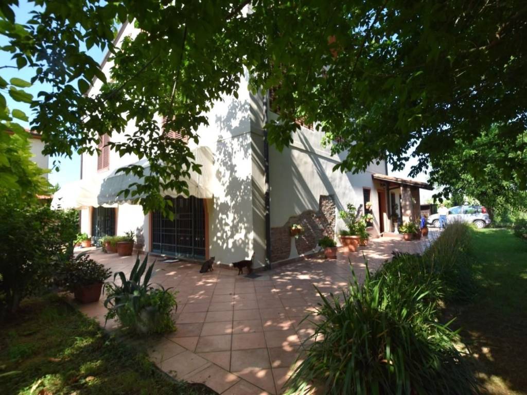 Villa a Pontedera in Via della Certosa, , 56025 - Foto 2