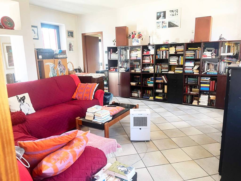 Casa indipendente a Casorate sempione in Via Roma - Foto 5