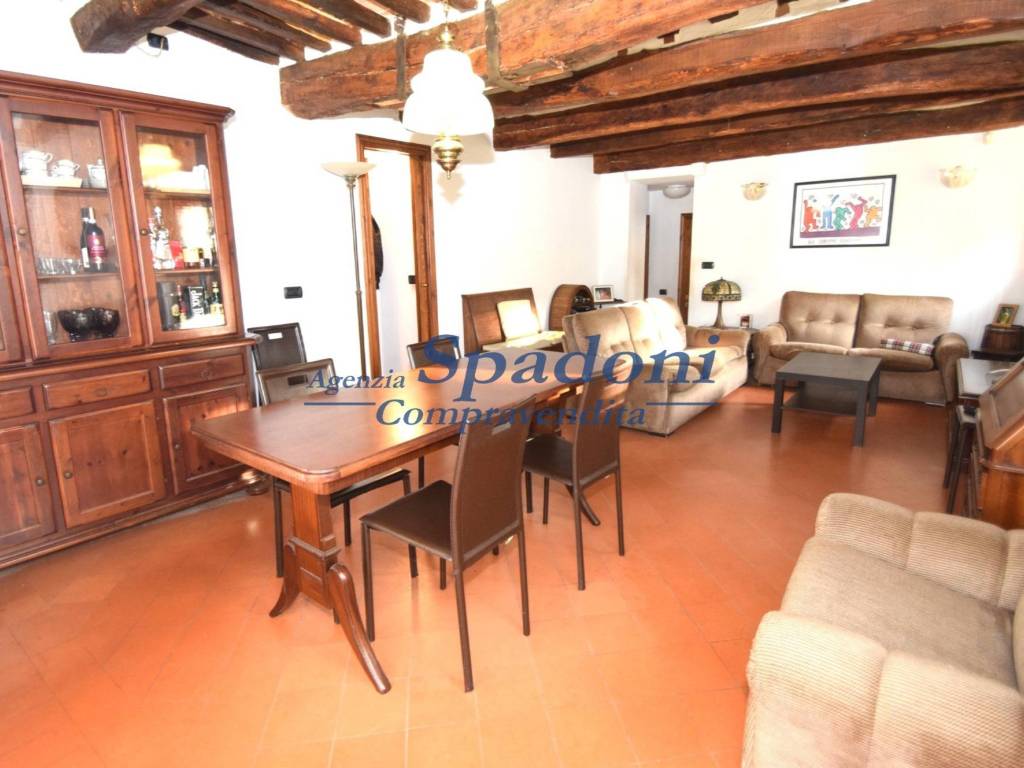 Appartamento a Massa e cozzile in Via del Suffragio - Foto 4