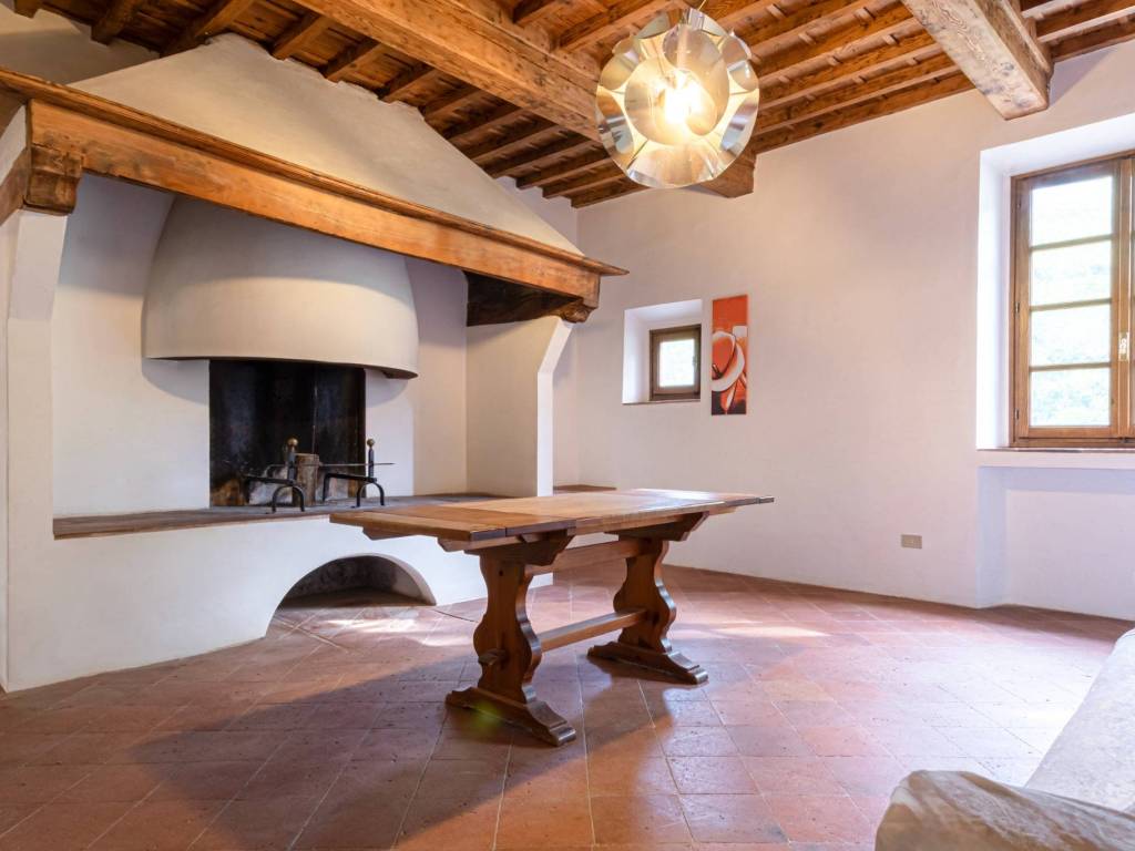 Appartamento a Vaiano in Via di Fabio - Foto 4