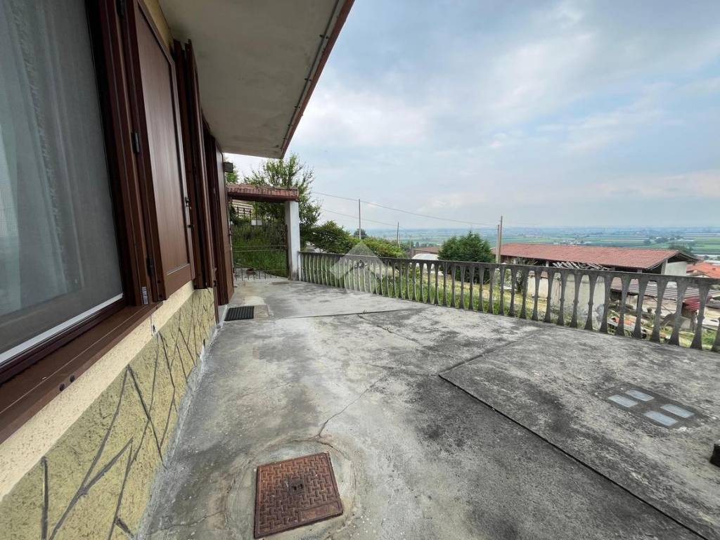 Casa indipendente a Envie in Via Carrà, 2 - Foto 2