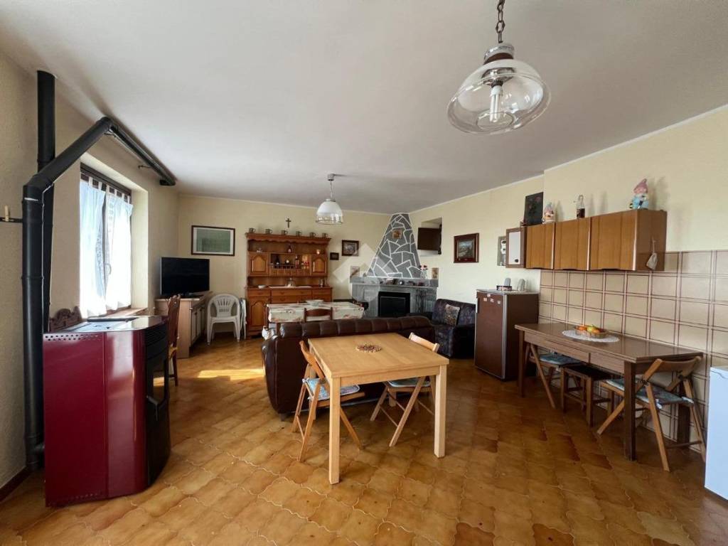 Casa indipendente a Envie in Via Carrà, 2 - Foto 5