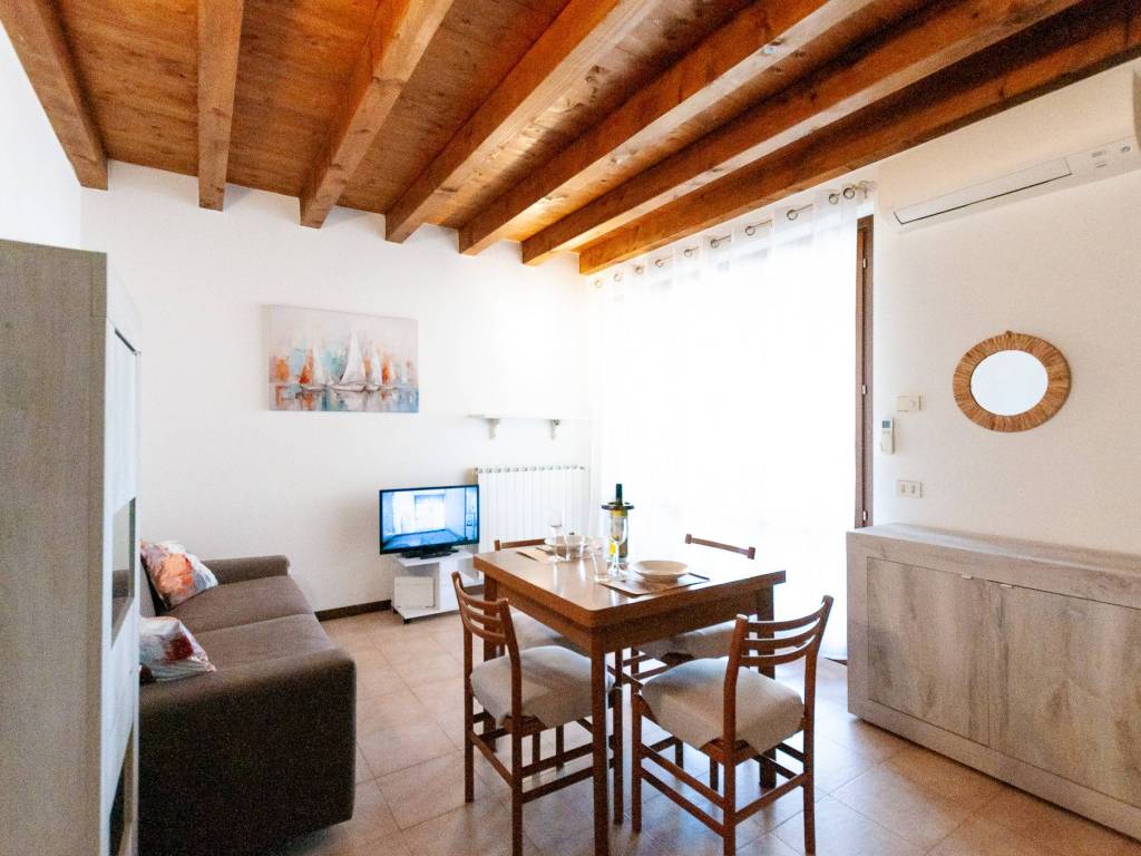 Appartamento a Sirmione in Via Moretto - Foto 3