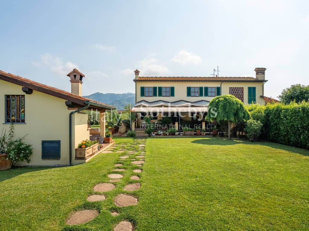 Villa a Massarosa in Via del Boccella - Foto 2
