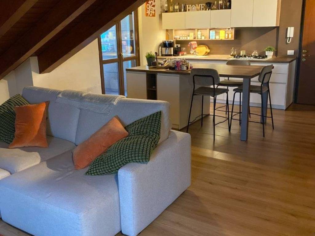 Appartamento a Bernareggio in Via Roma - Foto 3