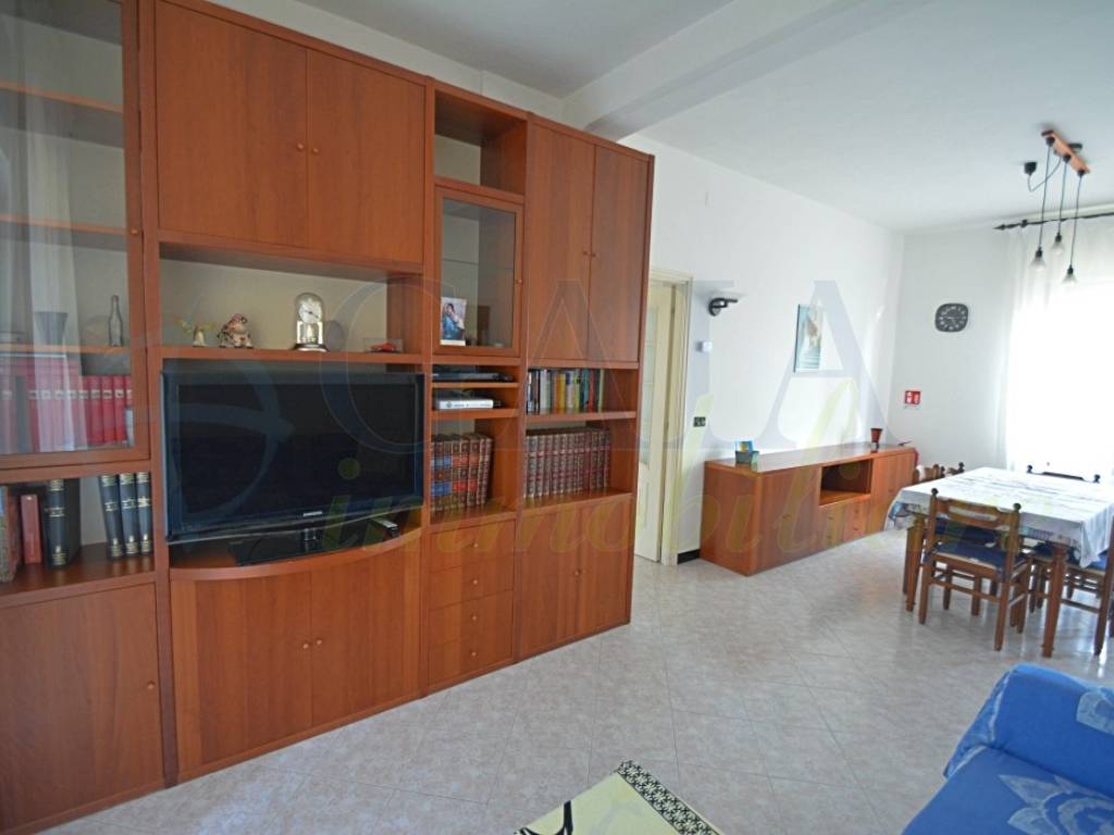 Appartamento a Loano in Viale Enrico Toti, 18 - Foto 5