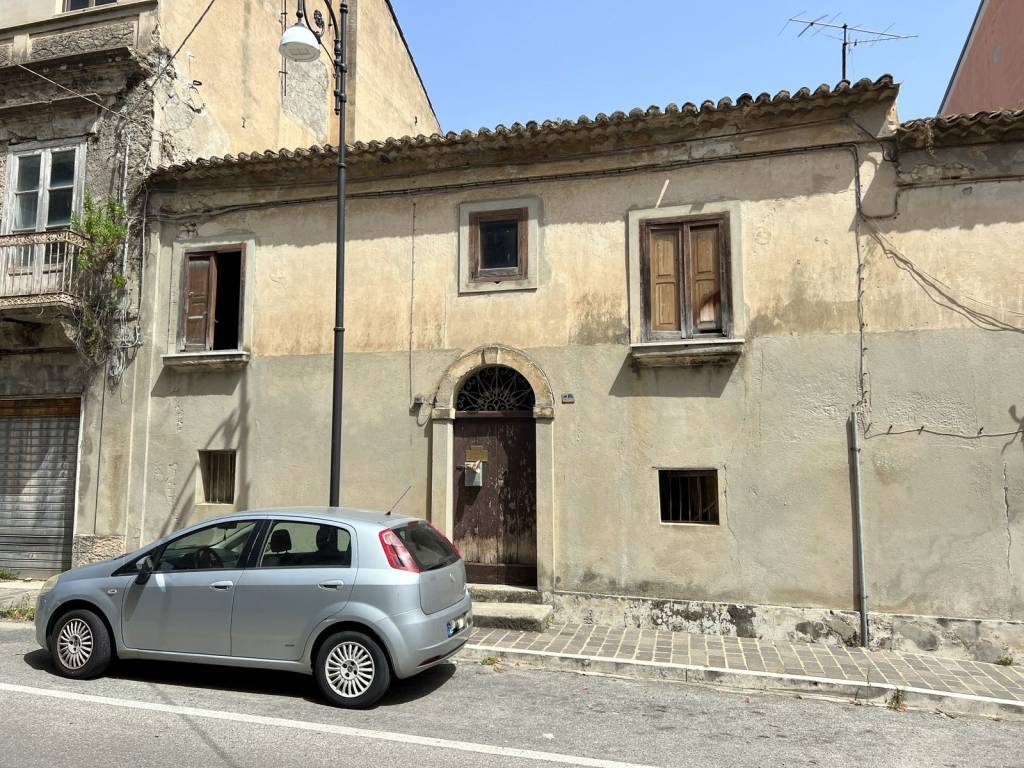 Palazzo / stabile a Briatico in Corso Giuseppe Garibaldi, 82 - Foto 4