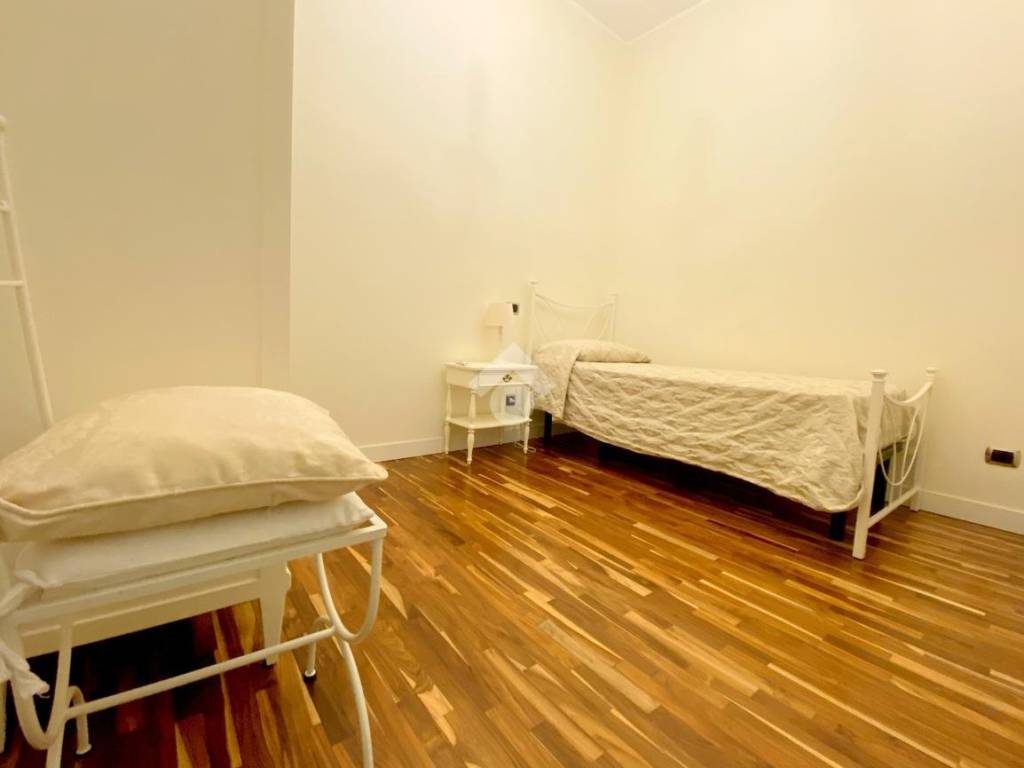 Appartamento a Napoli in Via Chiaia - Foto 5