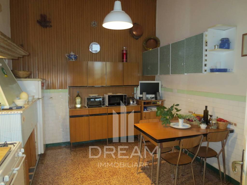 Casa indipendente a Guspini in via Matteotti, 142 - Foto 2