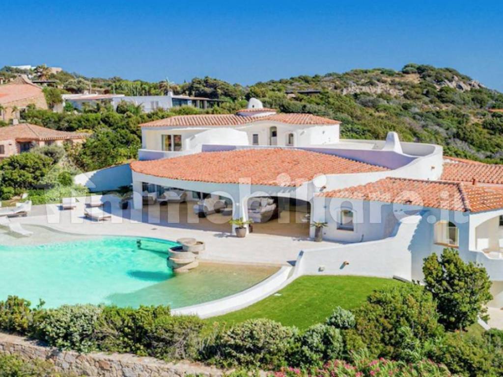 Villa a Arzachena in Via Brigantino - Foto 4
