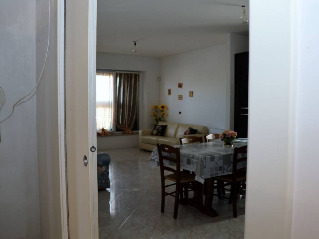Appartamento a Cisterna di latina in Via Torre Astura, 8 - Foto 4